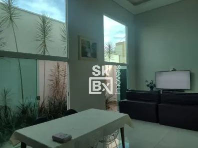 Casa de Condomínio com 3 Quartos à venda, 160m² no Jardim Holanda, Uberlândia