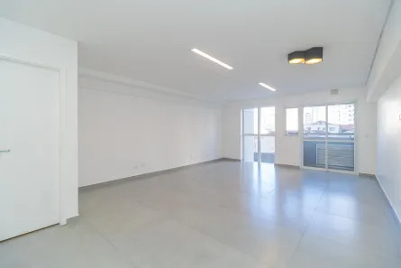 Sala Comercial com 1 Quarto para alugar, 44m² no Centro, Curitiba