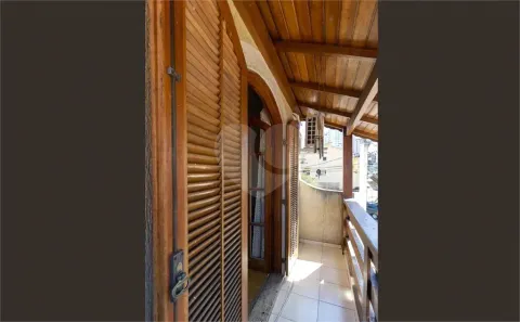 Sobrado com 3 Quartos à venda, 275m² no Vila Gumercindo, São Paulo