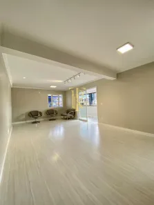 Apartamento com 3 Quartos à venda, 118m² no Vila Eunice Nova, Cachoeirinha