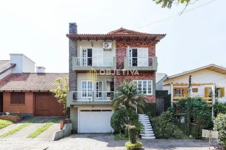 Casa com 4 Quartos à venda, 297m² no Espírito Santo, Porto Alegre