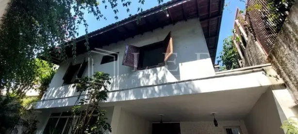 Casa com 4 Quartos à venda, 430m² no Pacaembu, São Paulo