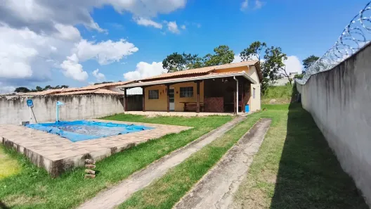 Fazenda/Sítio com 3 Quartos à venda, 220m² no Fernão Dias, Esmeraldas