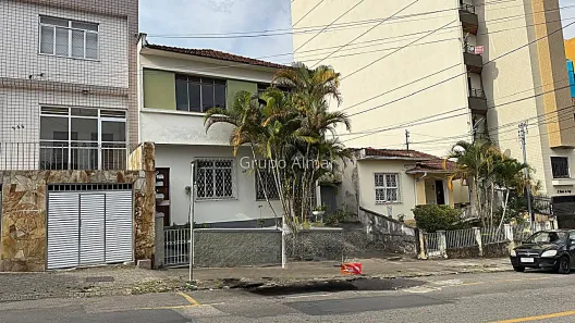 Casa com 3 Quartos à venda, 102m² no São Mateus, Juiz de Fora