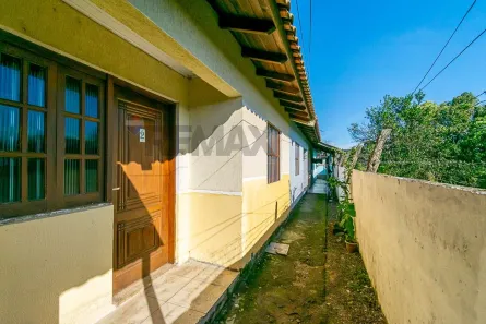 Casa com 2 Quartos à venda, 51m² no Jardim Betânia, Cachoeirinha