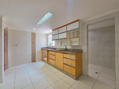Apartamento com 2 Quartos à venda, 76m² no Vila Emil, Mesquita
