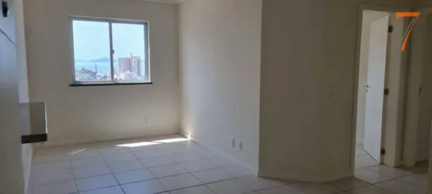 Apartamento com 2 Quartos para alugar, 70m² no Barreiros, São José
