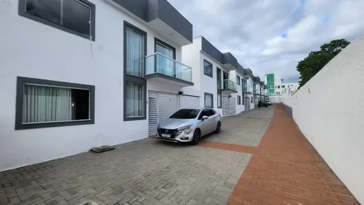 Casa de Condomínio com 4 Quartos à venda, 200m² no Vilas do Atlântico, Lauro de Freitas