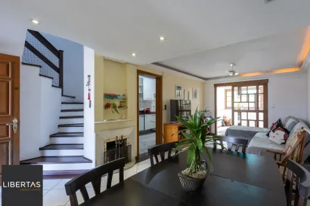 Casa com 3 Quartos à venda, 183m² no Espírito Santo, Porto Alegre