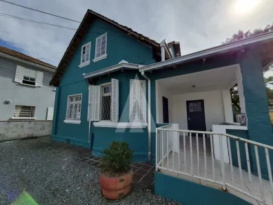 Prédio Comercial para alugar, 200m² no Bucarein, Joinville