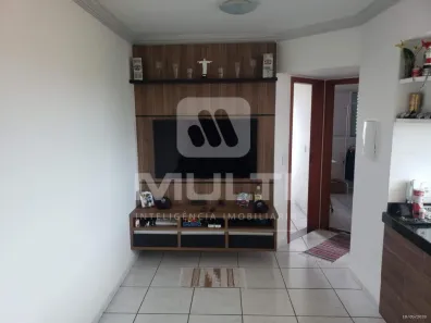 Apartamento com 2 Quartos à venda, 45m² no Jardim Patrícia, Uberlândia