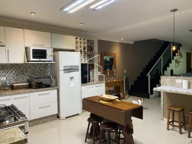 Sobrado com 3 Quartos à venda, 186m² no Parque São Vicente, Mauá