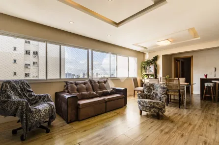 Apartamento com 3 Quartos à venda, 113m² no Passo da Areia, Porto Alegre