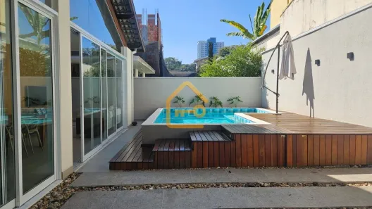 Casa de Condomínio com 3 Quartos à venda, 179m² no Loteamento Villa Branca, Jacareí