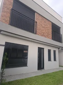 Sobrado com 3 Quartos à venda, 99m² no São Braz, Curitiba