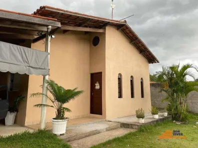 Fazenda/Sítio com 3 Quartos para venda ou aluguel, 160m² no Estiva, Taubaté