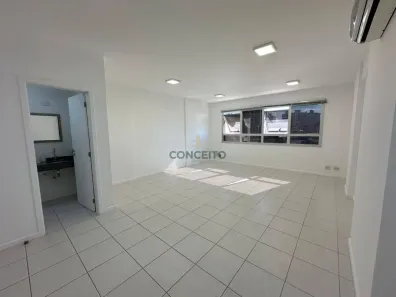 Sala Comercial à venda, 38m² no Estreito, Florianópolis