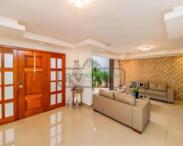 Casa com 3 Quartos à venda, 250m² no Paineiras, Juiz de Fora