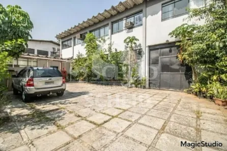 Galpão/Depósito/Armazém à venda, 1300m² no Socorro, São Paulo