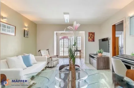 Casa com 3 Quartos à venda, 240m² no Independência, Porto Alegre