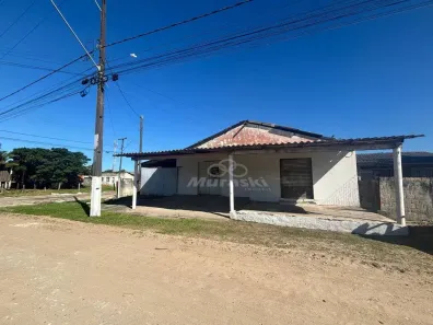 Casa com 3 Quartos à venda, 380m² no Mirim, Guaratuba