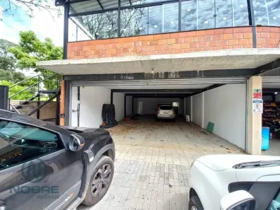 Galpão/Depósito/Armazém para alugar, 125m² no Pimenteiras, Teresópolis