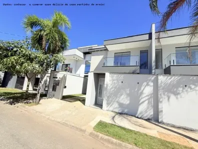 Casa com 3 Quartos à venda, 135m² no Manguinhos, Serra