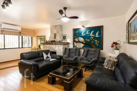 Casa com 3 Quartos à venda, 194m² no Vila Nova, Porto Alegre