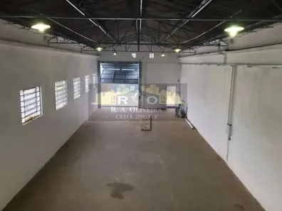 Galpão/Depósito/Armazém para alugar, 370m² no Parque São George, Cotia