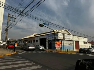 Galpão/Depósito/Armazém à venda, 3000m² no Centro, Bauru