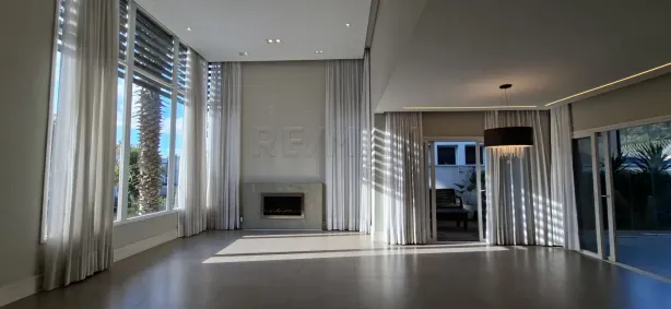 Casa de Condomínio com 3 Quartos para alugar, 365m² no Tamboré, Santana de Parnaíba