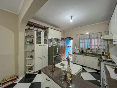 Casa com 3 Quartos à venda, 205m² no Jardim Santo Alberto, Santo André