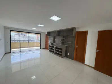 Apartamento com 3 Quartos para alugar, 175m² no São Brás, Belém