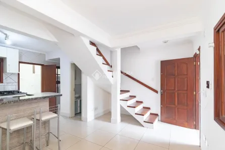 Casa com 3 Quartos para alugar, 94m² no Nonoai, Porto Alegre