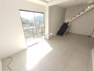 Casa com 3 Quartos para alugar, 200m² no Alto da Serra, Petrópolis