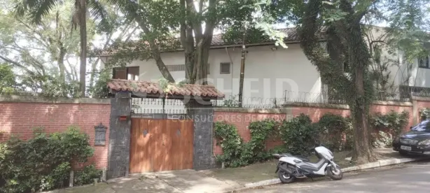 Sobrado com 4 Quartos à venda, 384m² no Jardim Petrópolis, São Paulo