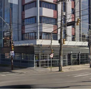 Ponto Comercial para alugar, 200m² no Menino Deus, Porto Alegre