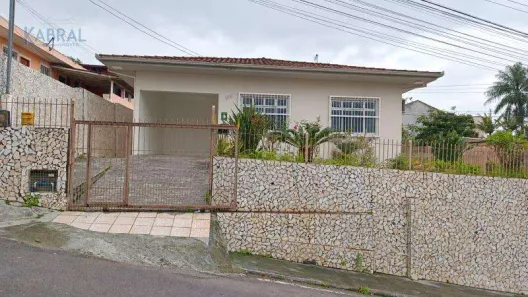 Casa com 3 Quartos para alugar, 200m² no Forquilhinha, São José