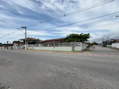 Casa com 3 Quartos à venda, 130m² no Itacolomi, Balneário Piçarras
