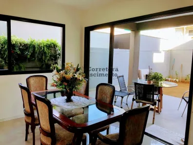 Casa com 3 Quartos à venda, 212m² no São João, Jacareí
