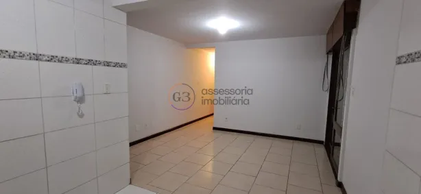 Apartamento com 3 Quartos para alugar, 60m² no Três Vendas, Pelotas