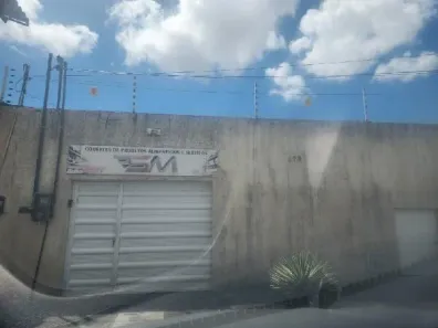 Casa com 4 Quartos à venda, 373m² no Mondubim, Fortaleza