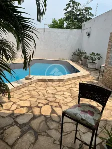 Casa com 4 Quartos para alugar, 450m² no Jardim das Américas, Cuiabá