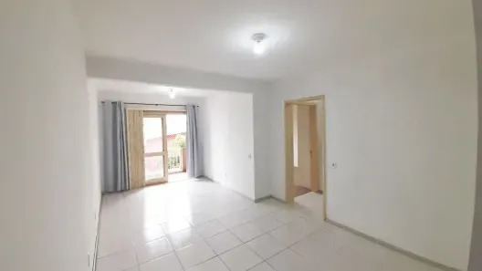 Apartamento com 2 Quartos para alugar, 80m² no Santa Cecília, Porto Alegre
