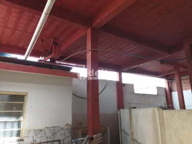 à venda, 550m² no Nossa Senhora Aparecida, Uberlândia