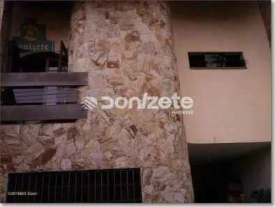 Sobrado com 3 Quartos à venda, 200m² no Vila Alzira, Santo André