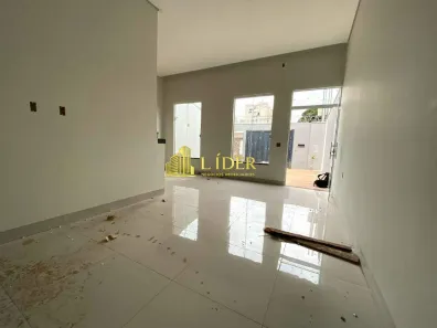 Casa com 3 Quartos à venda, 92m² no Jardim Brasília, Uberlândia