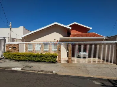 Casa com 3 Quartos à venda, 199m² no Jardim Quarto Centenário, Campinas