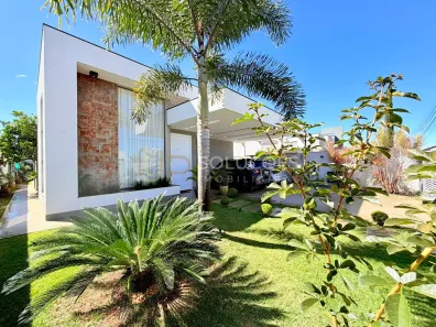 Casa com 3 Quartos à venda, 200m² no Alto da Boa Vista, Brasília