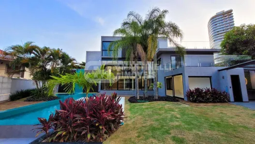 Casa de Condomínio com 5 Quartos à venda, 1485m² no Barra da Tijuca, Rio de Janeiro